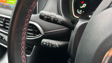 MG Hs 1.5 T-GDI Excite 5dr DCT Petrol Hatchback